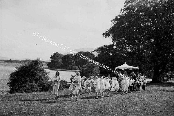 GORTNOOR ABBEY PROCESSION